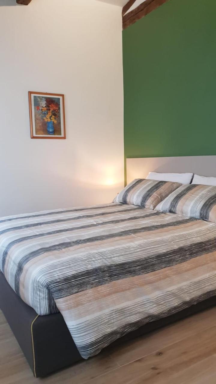 Snc1018 Modern Boutique Apartment Venesia Bagian luar foto