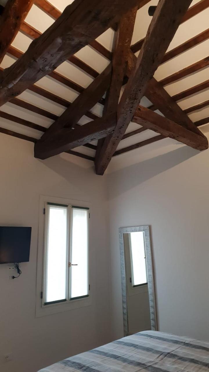 Snc1018 Modern Boutique Apartment Venesia Bagian luar foto
