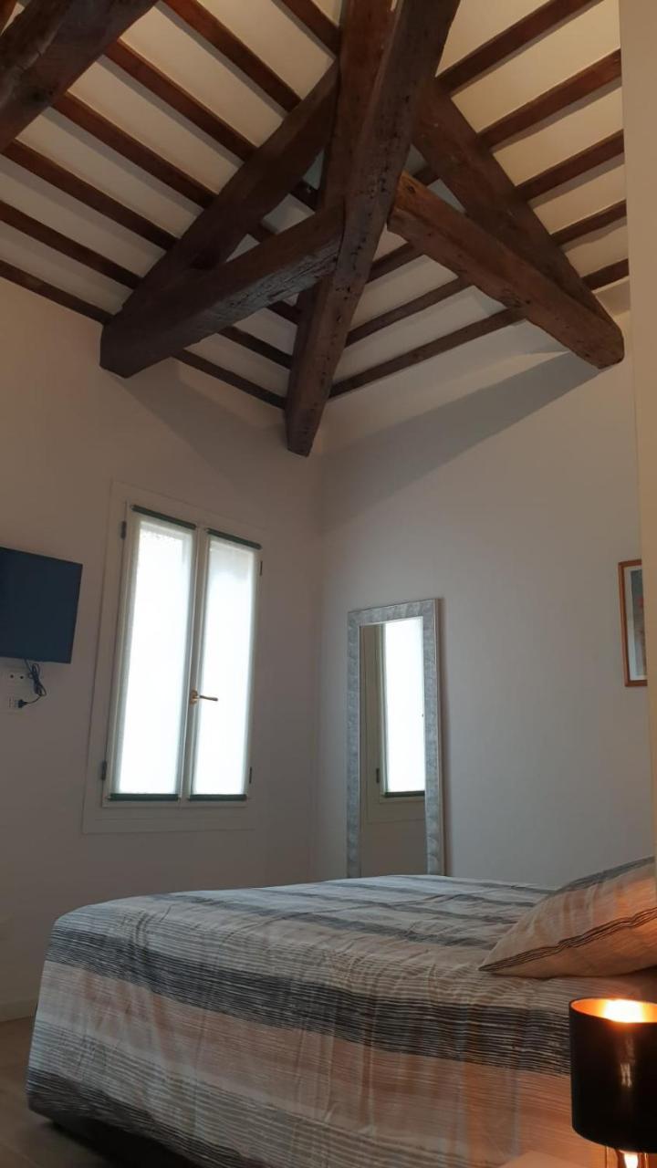 Snc1018 Modern Boutique Apartment Venesia Bagian luar foto